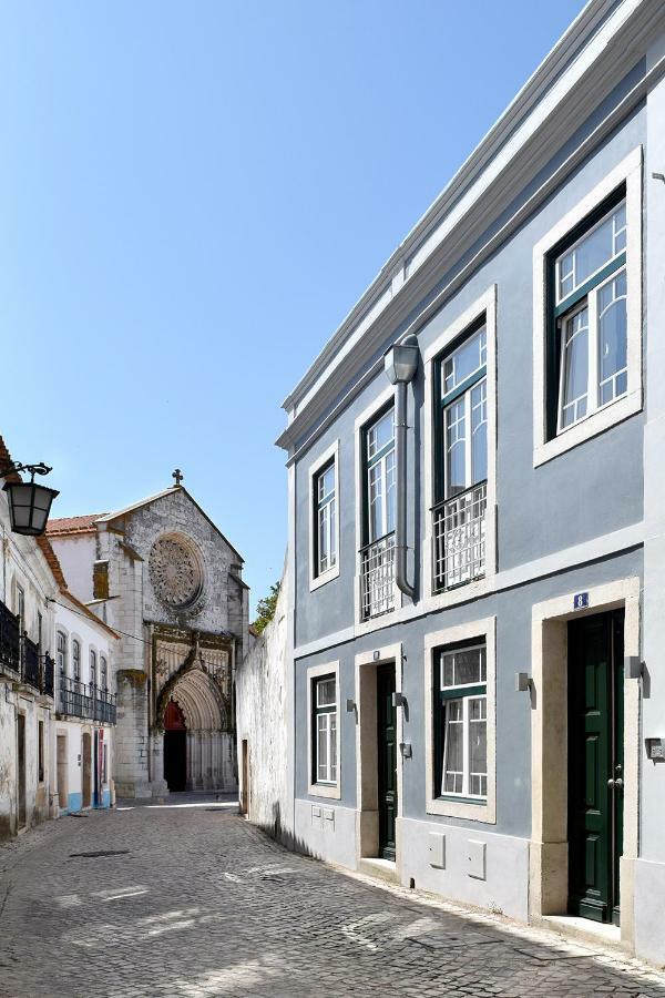 Villa Graca -Hostels And Apartments Santarém Exterior photo